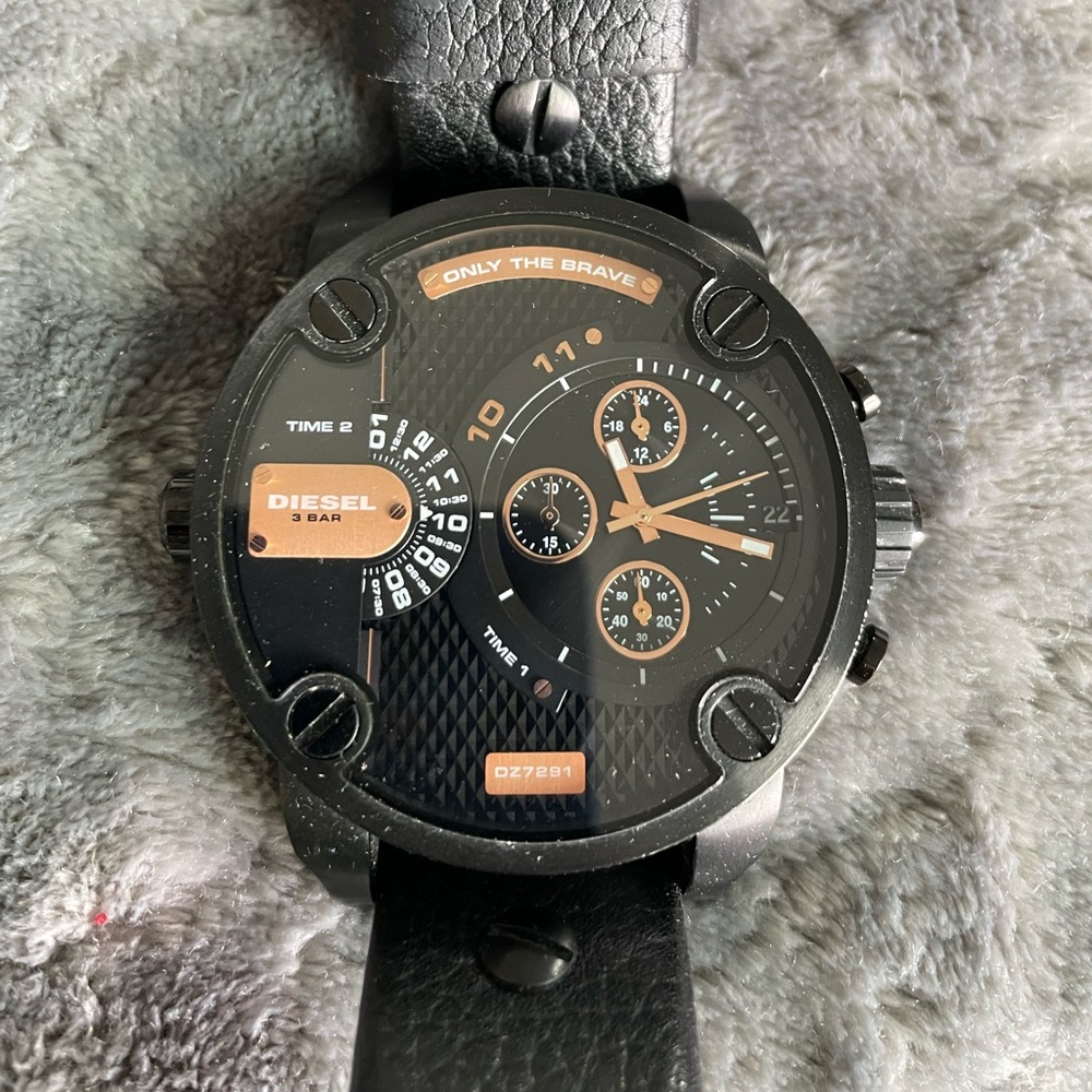 Diesel 302431 Men's DZ7291 Little Daddy Analog Display Analog Quartz Black Watch